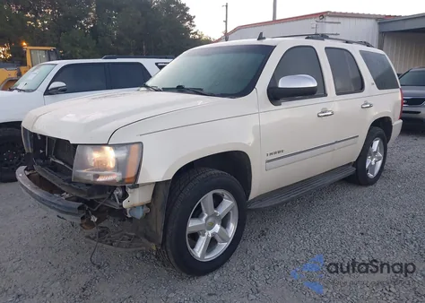 2009 Chevrolet Tahoe Ltz from USA, damaged, VIN 1GNFC33J39R298762